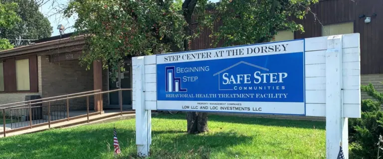 Building front with a Step Center at the Dorsey and Beginning Step sign on the lawn
