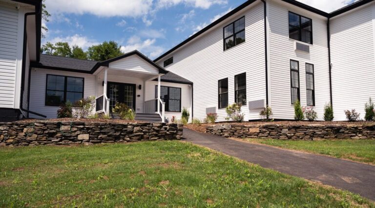 Paramount Wellness Connecticut Drug & Alcohol Rehab